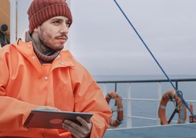 Developing an early warning system for infectious sea lice with holographic imaging